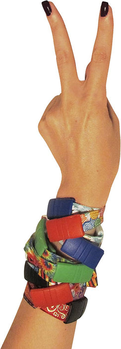 peace hand sign with product on